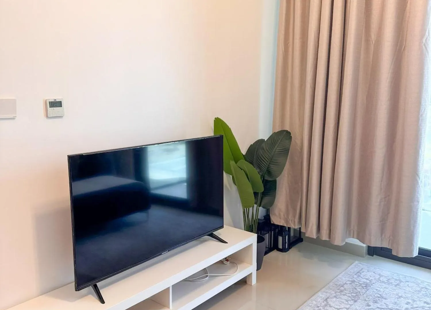 Cozy 1 Bedroom Apartment Dubai