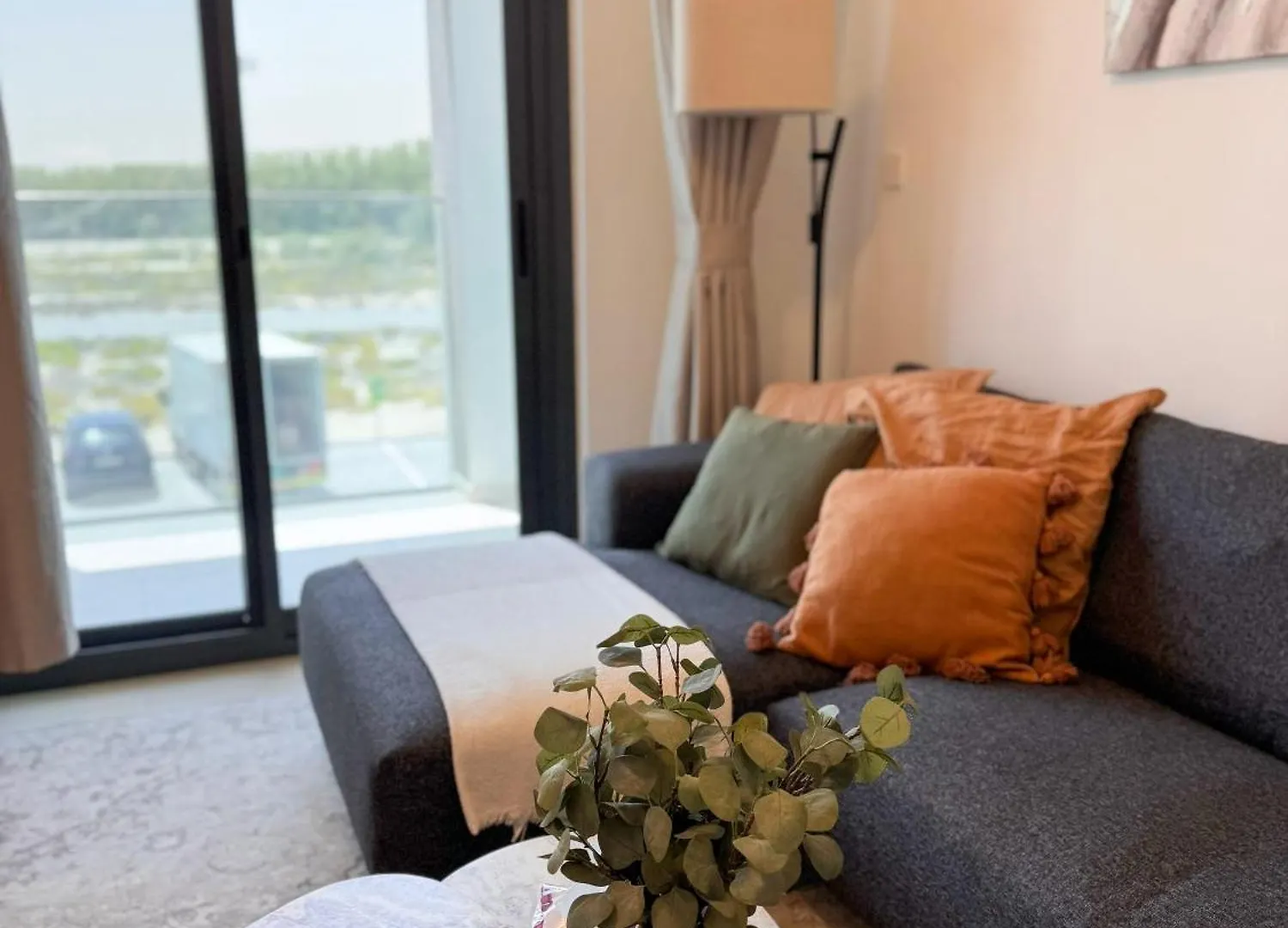 Cozy 1 Bedroom Apartment Dubai